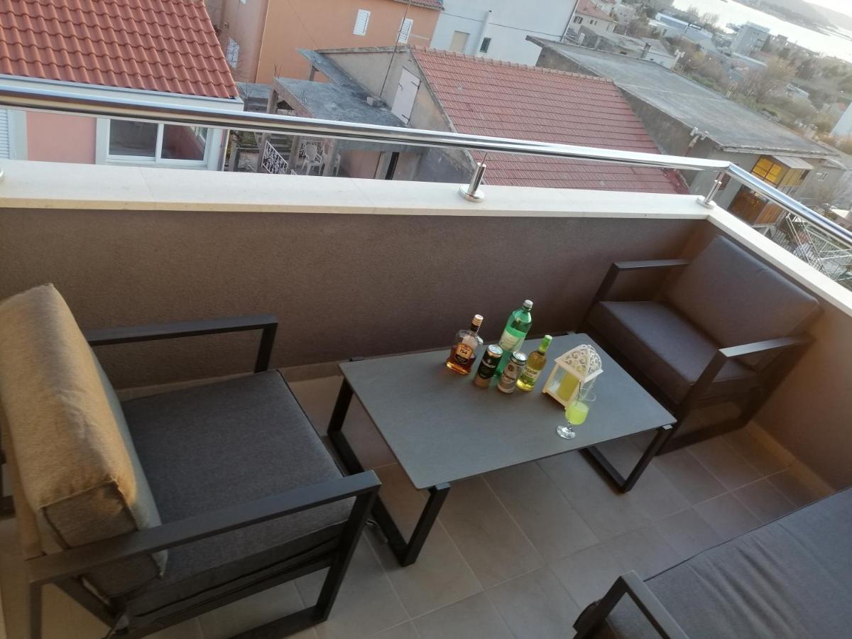 Luxury Apartment Queen 솔린 외부 사진