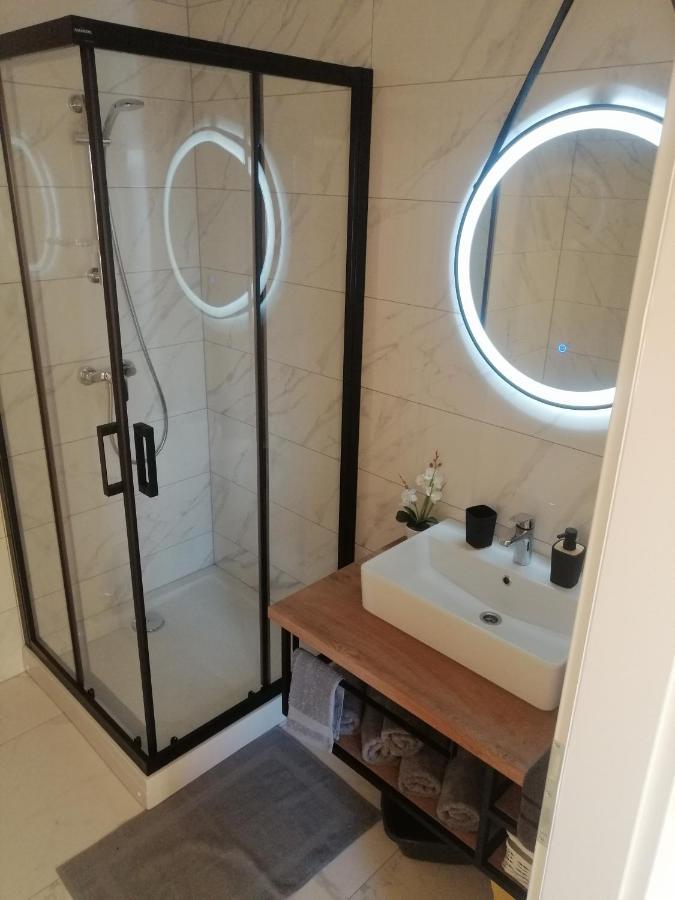 Luxury Apartment Queen 솔린 외부 사진